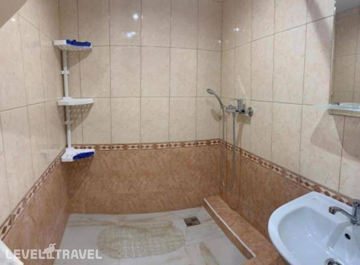 Изображение отеля 8
