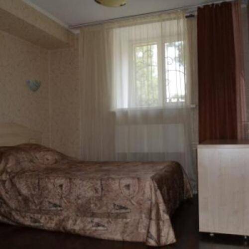 Золотое крыло (Ленина, 51)