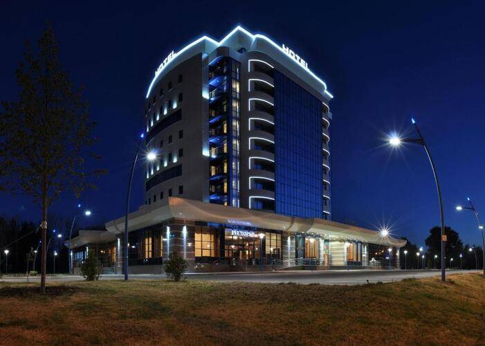 Royal Hotel Spa & Wellness
