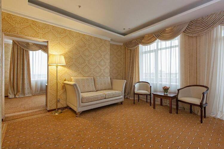 Royal Hotel Spa & Wellness