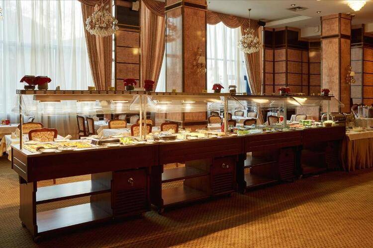 Royal Hotel Spa & Wellness