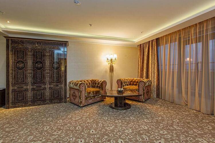 Royal Hotel Spa & Wellness