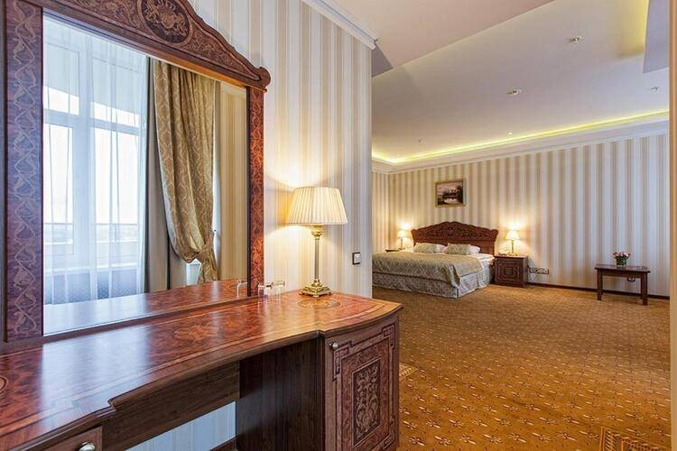 Royal Hotel Spa & Wellness