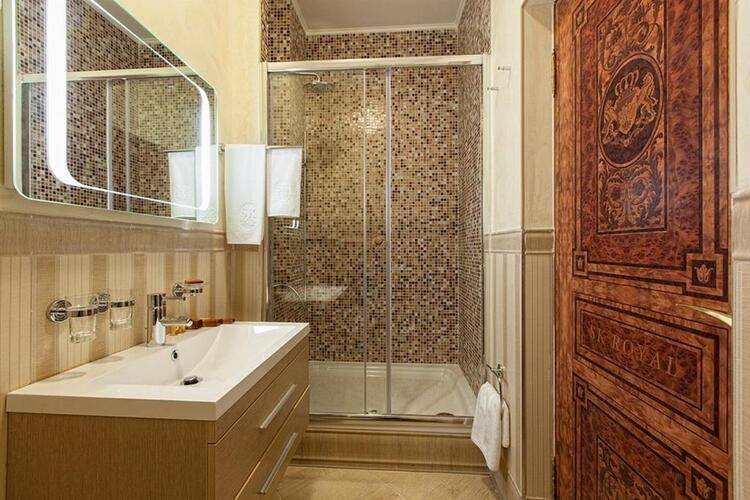 Royal Hotel Spa & Wellness