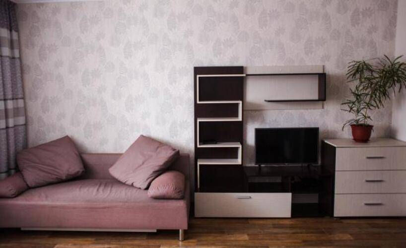 Династия на улице Карамзина 18