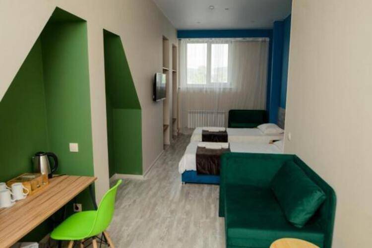 7 Rooms (7 комнат)