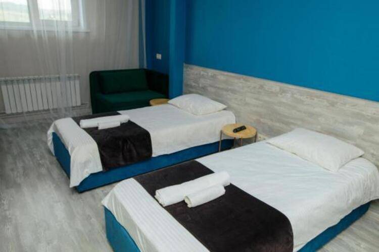 7 Rooms (7 комнат)