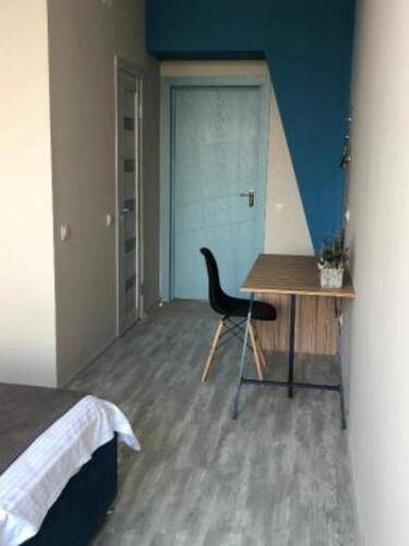 7 Rooms (7 комнат)