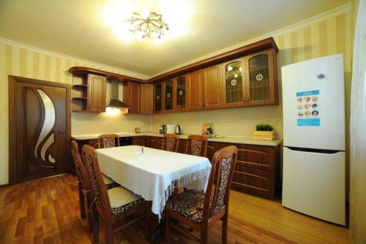 Апартаменты На Улице Дунаевского 1/1