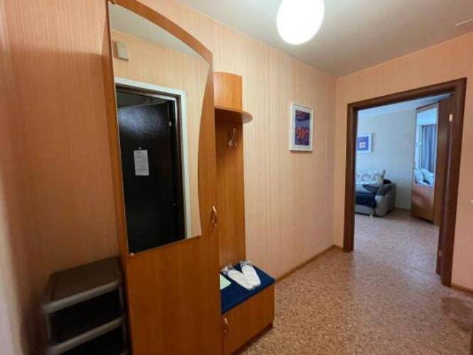 В гости на Строителей 90 Б