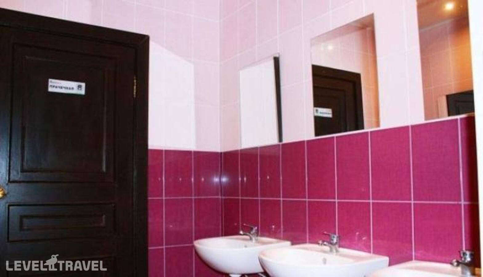 Изображение отеля 8