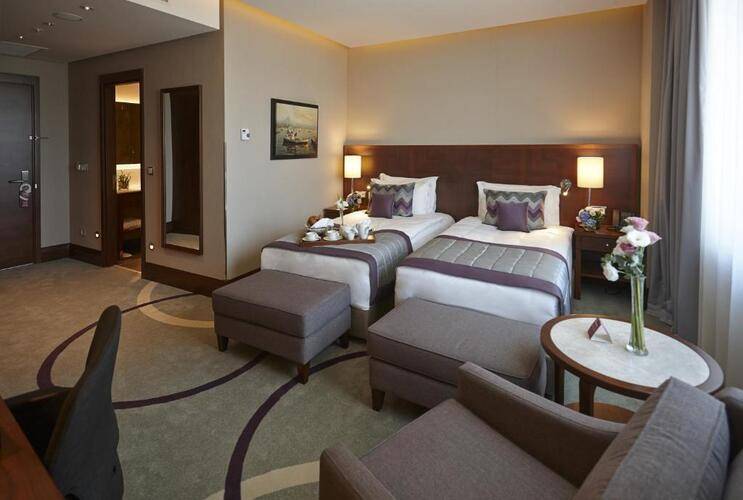 Crowne Plaza Oryapark