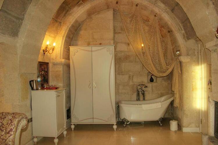 Anatelein Boutique Cave Hotel