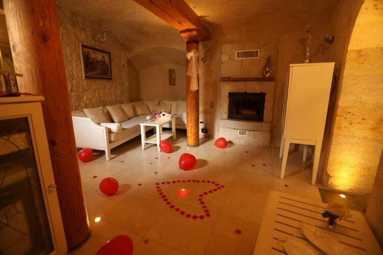 Anatelein Boutique Cave Hotel