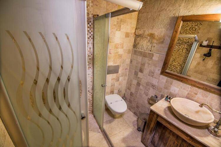 Elegance Cave Suites
