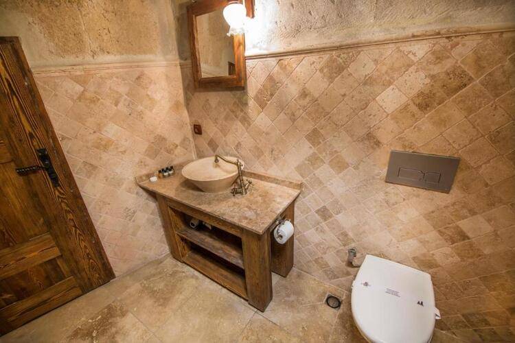 Elegance Cave Suites