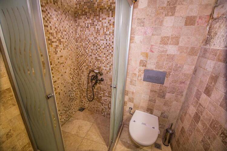 Elegance Cave Suites