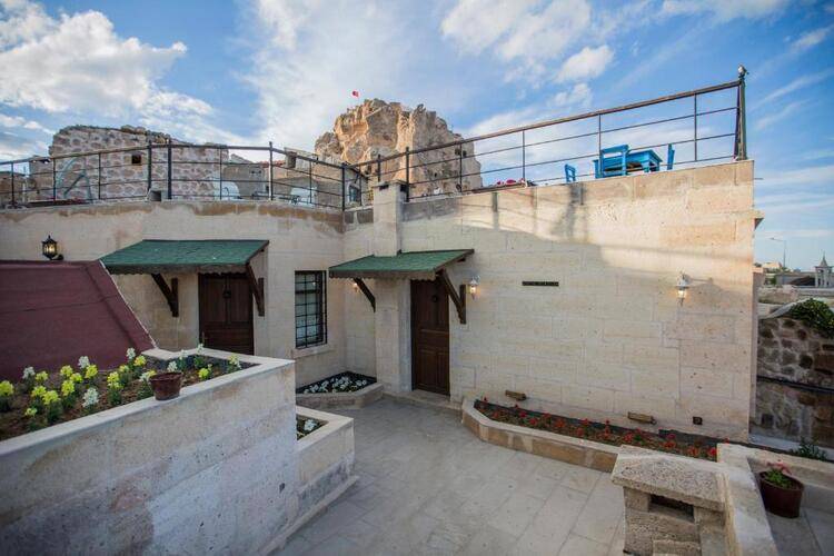 Aurora Cave Hotel