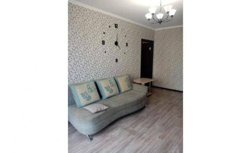 Home Hotel (Хоум Отель) на Строителей