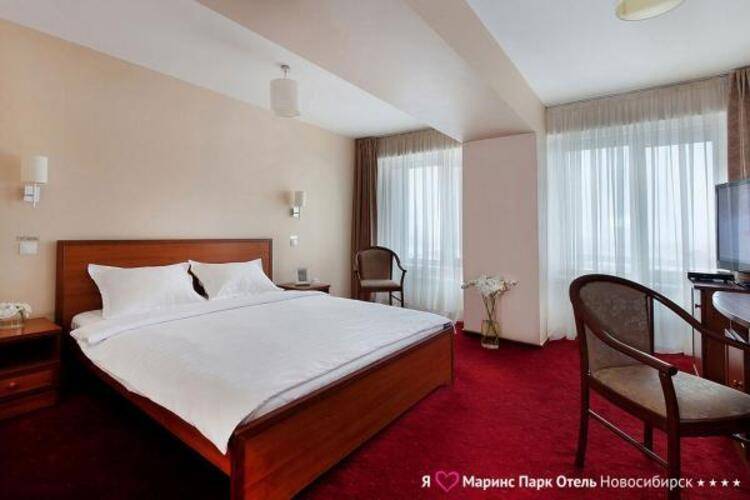 Marins Park Hotel Novosibirsk (Маринс Парк Новосибирск)