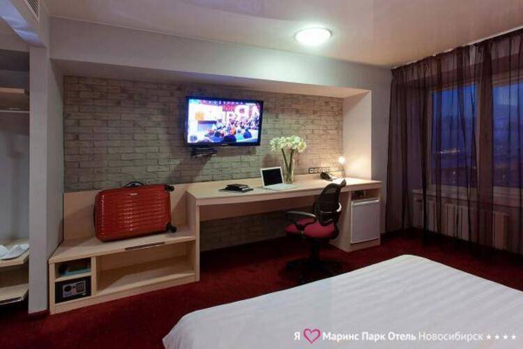 Marins Park Hotel Novosibirsk (Маринс Парк Новосибирск)