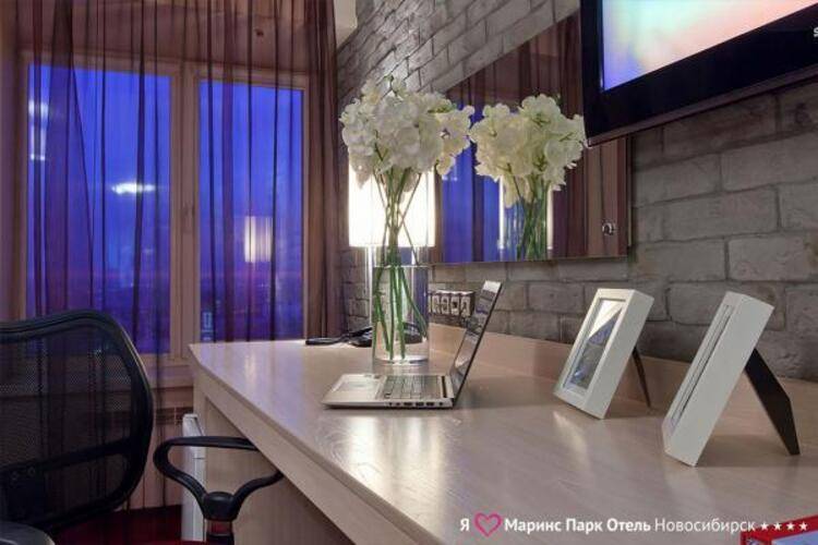 Marins Park Hotel Novosibirsk (Маринс Парк Новосибирск)
