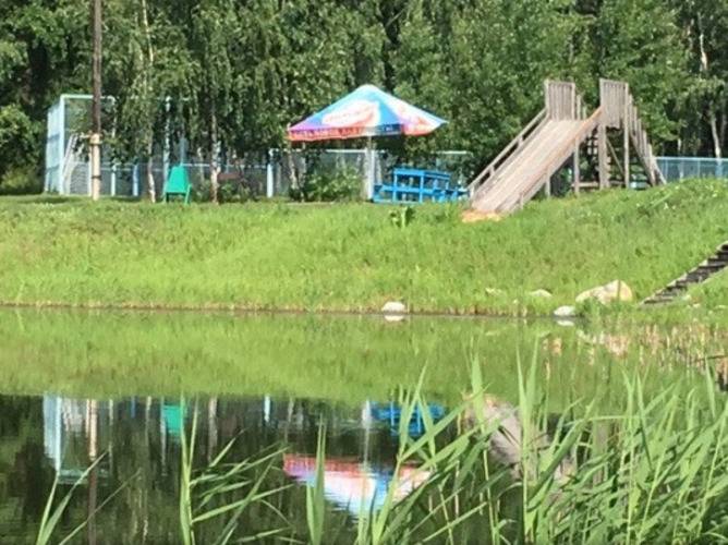 Голубое озеро