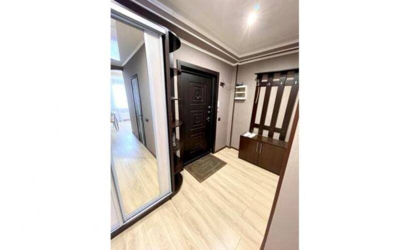 Home Hotel (Хоум Отель) на Институтской 69