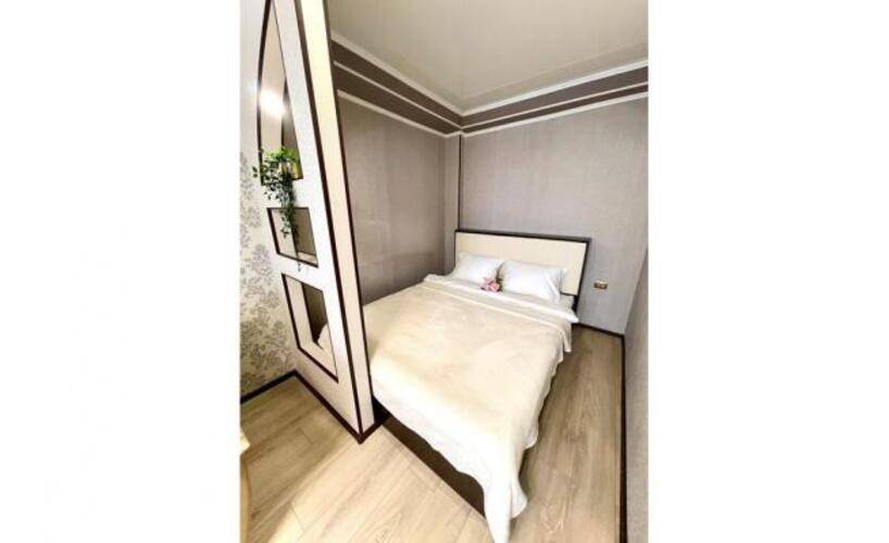 Home Hotel (Хоум Отель) на Институтской 69