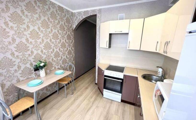 Home Hotel (Хоум Отель) на Институтской 69
