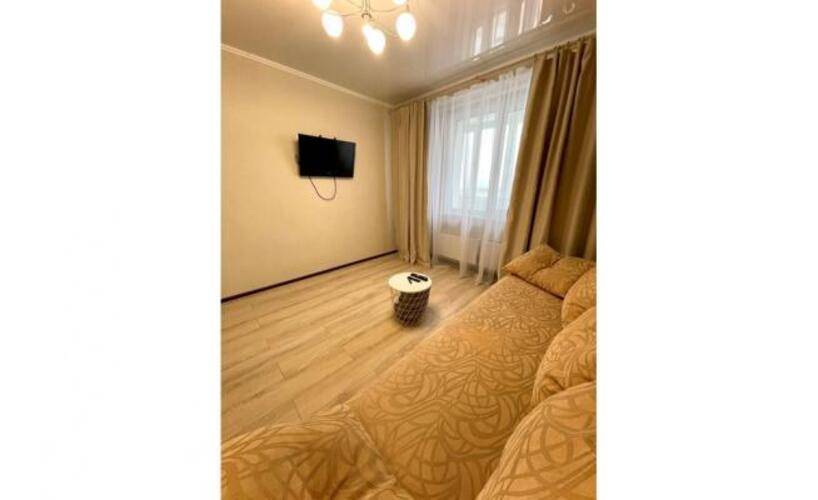 Home Hotel (Хоум Отель) на Институтской 69