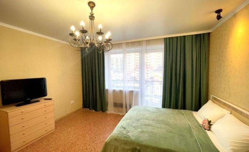Home Hotel (Хоум Отель) На Строителей 79
