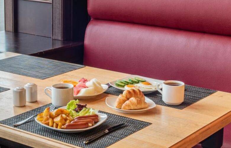 Cosmos Novosibirsk Hotel (Космос Новосибирск) бывш.Парк Инн Рэдиссон
