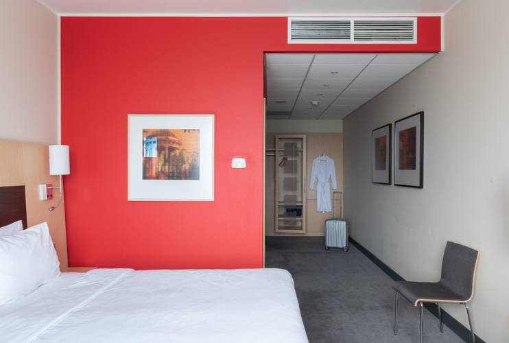 Cosmos Novosibirsk Hotel (Космос Новосибирск) бывш.Парк Инн Рэдиссон