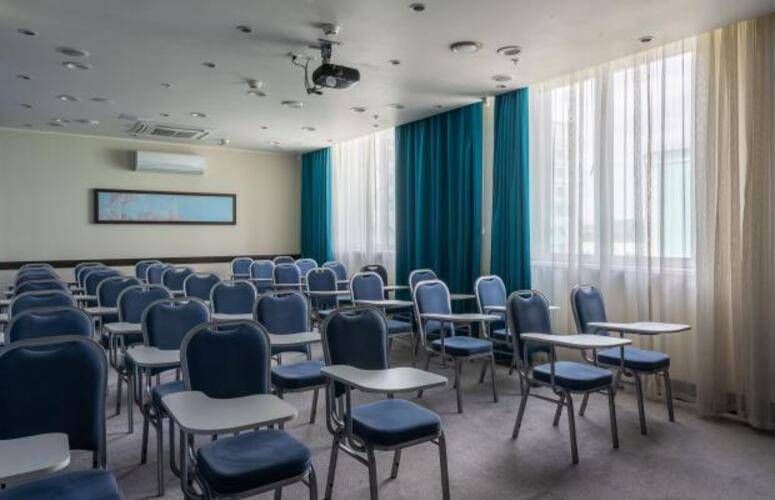 Cosmos Novosibirsk Hotel (Космос Новосибирск) бывш.Парк Инн Рэдиссон