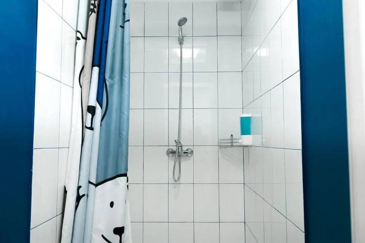 Why Not Hostel Novosibirsk (Вай нот)