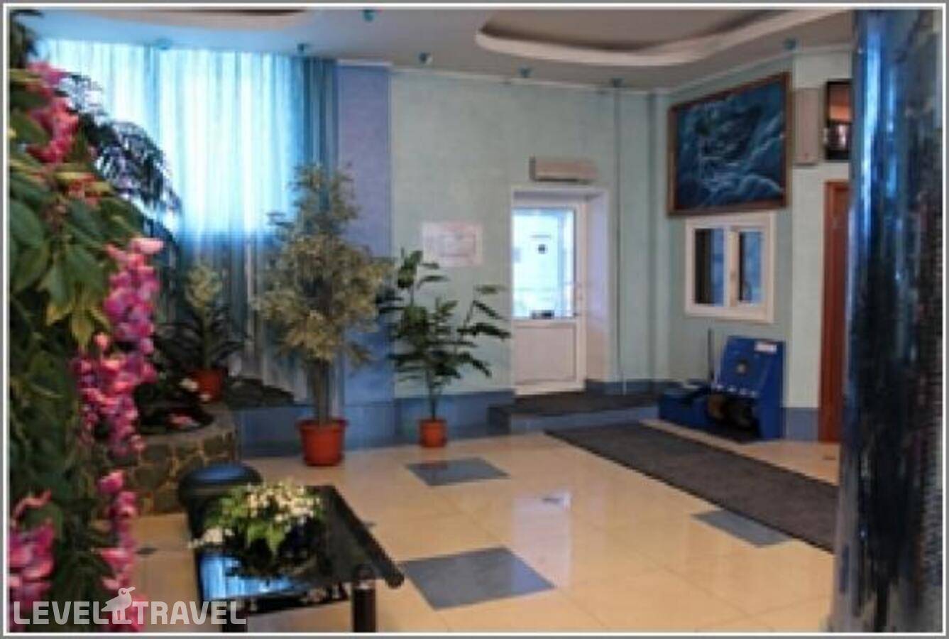 Изображение отеля 8