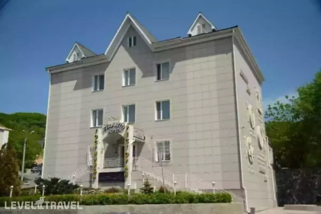 Пирамид-Отель