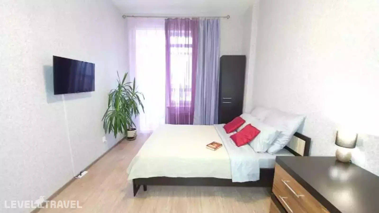 Крыша Мира на улице Героев Хасана