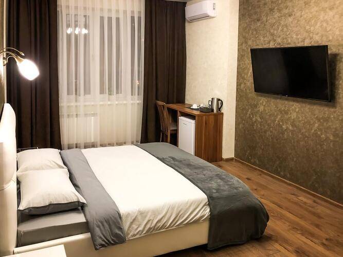 Бутик-Отель GUESTHOUSE (Гэстхаус)