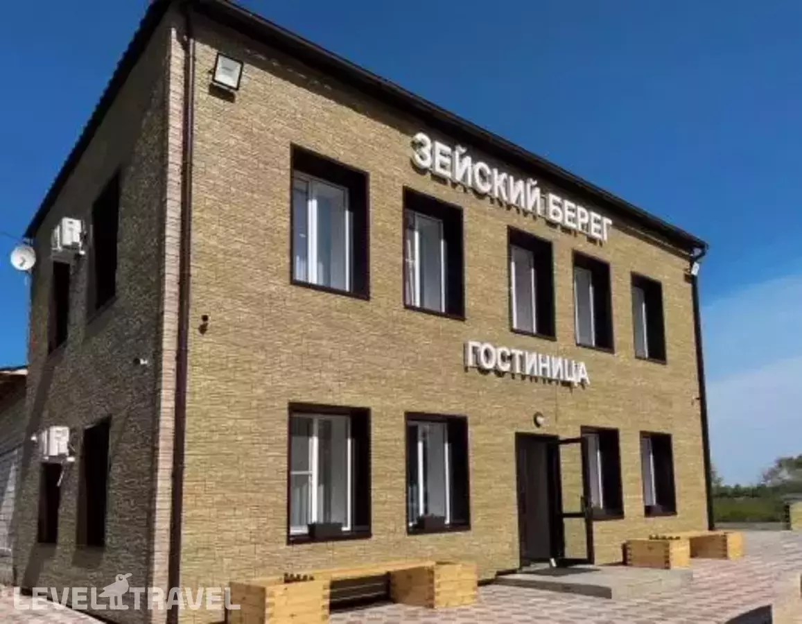 Зейский Берег