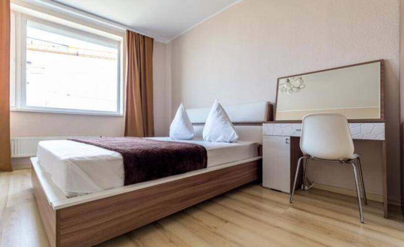 Guest House (Гест Хаус) на Степана Разина