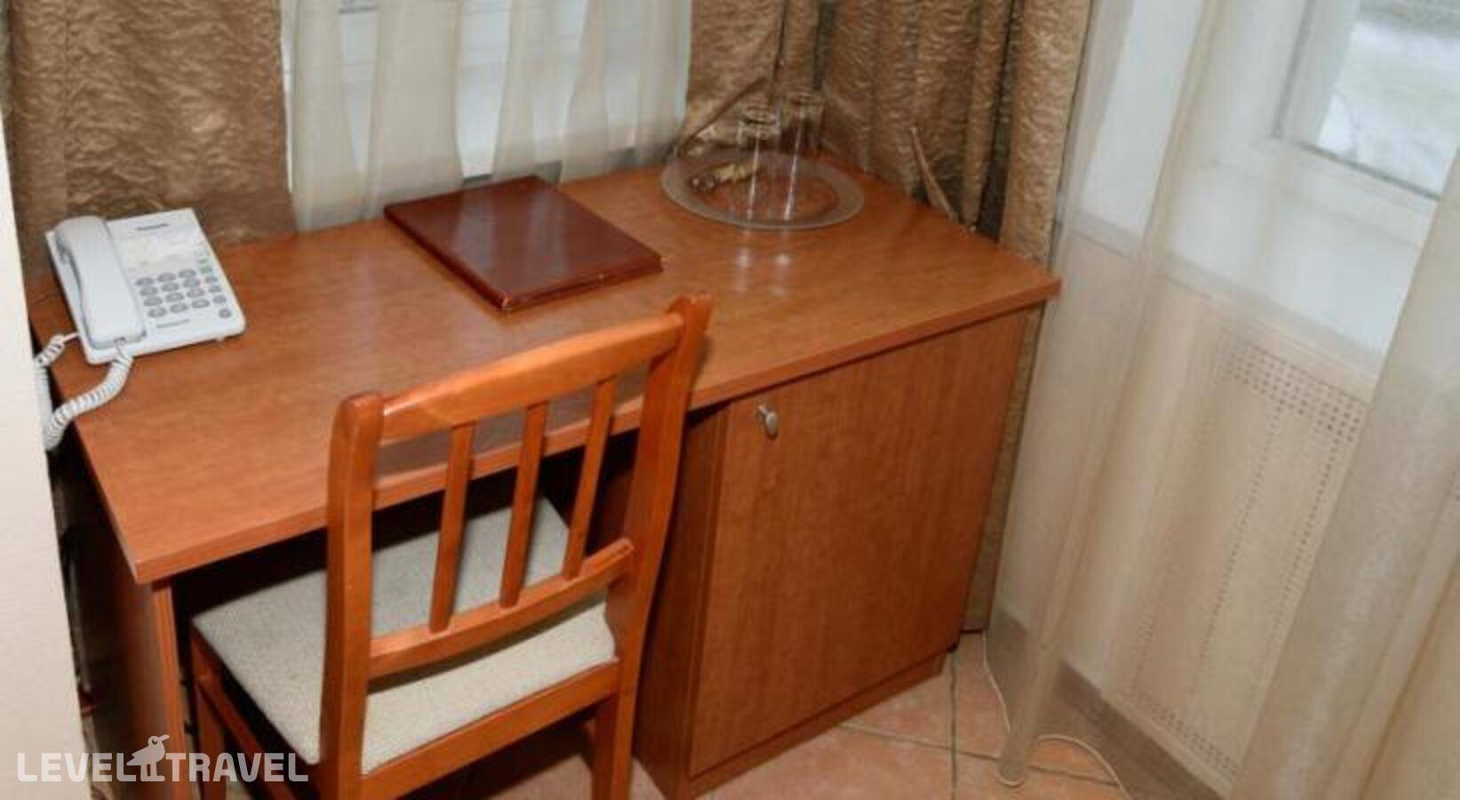 Изображение отеля 8