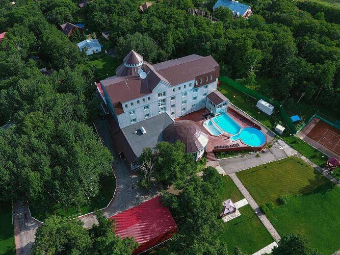 Спутник, Бел-Кам-Тур