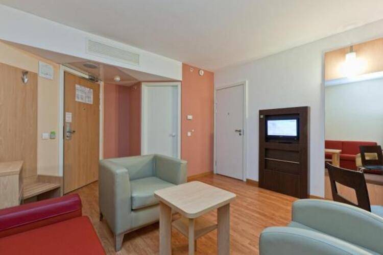 Ibis Yaroslavl Center (Ибис Ярославль Центр)