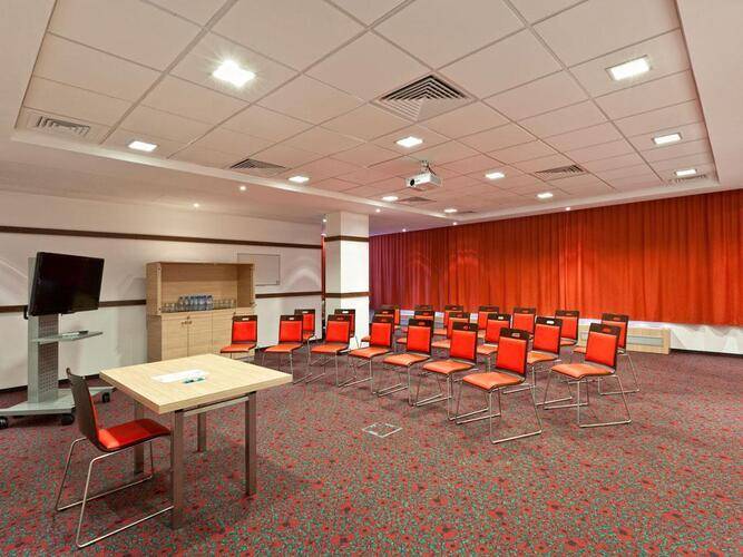Ibis Yaroslavl Center (Ибис Ярославль Центр)