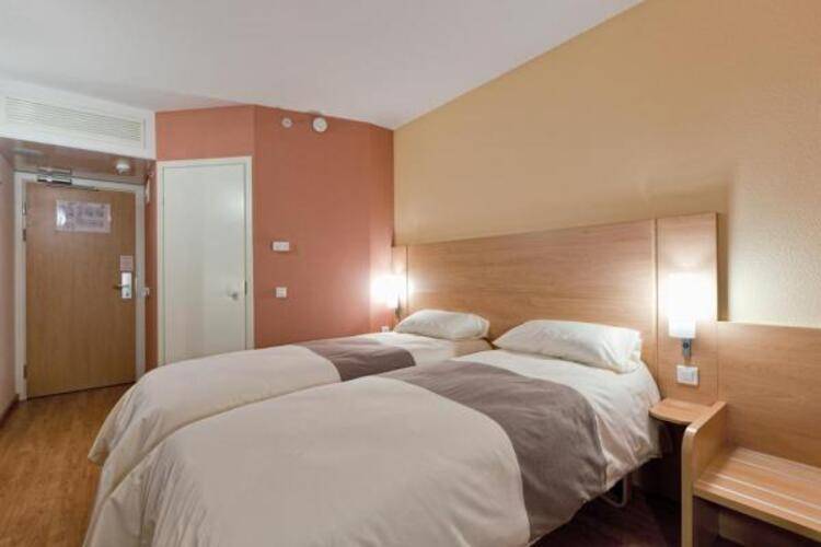 Ibis Yaroslavl Center (Ибис Ярославль Центр)