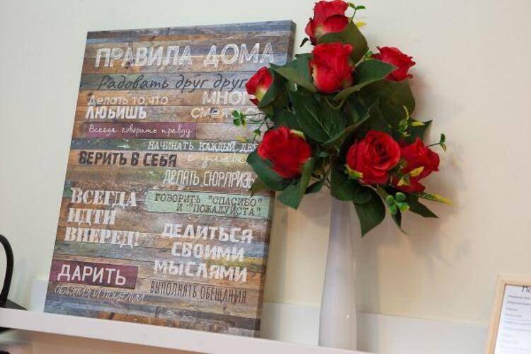 Диван и чемодан на Советской 50Б