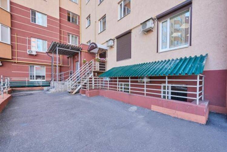 RentHouse (Рент Хаус) на Калинина