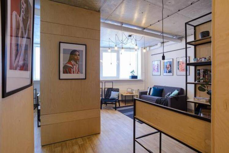 Sky Lounge guesthouse (Скай Лаунж гестхаус)